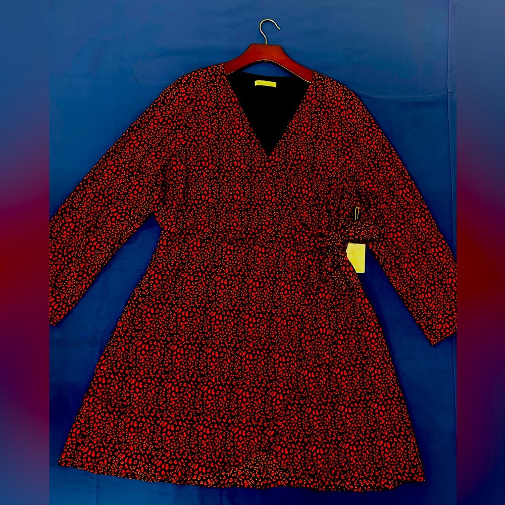SKIES ARE BLUE 1XL circular dresses red with black